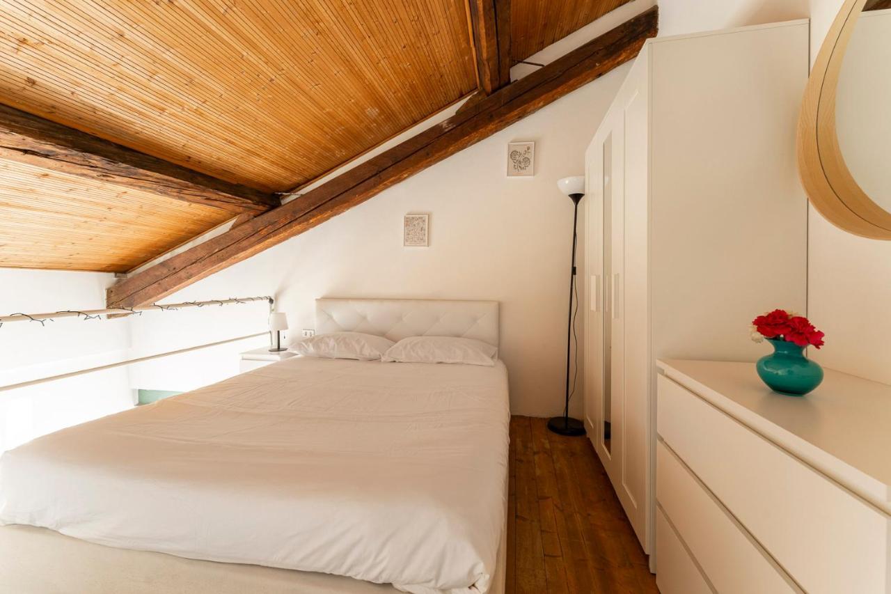 Ferienwohnung Loft Navigli Porta Genova Mailand Exterior foto